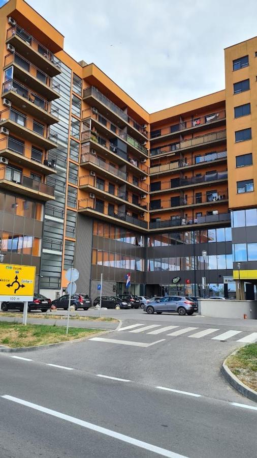 Apartmani Marcetic Slavonski Brod Eksteriør bilde