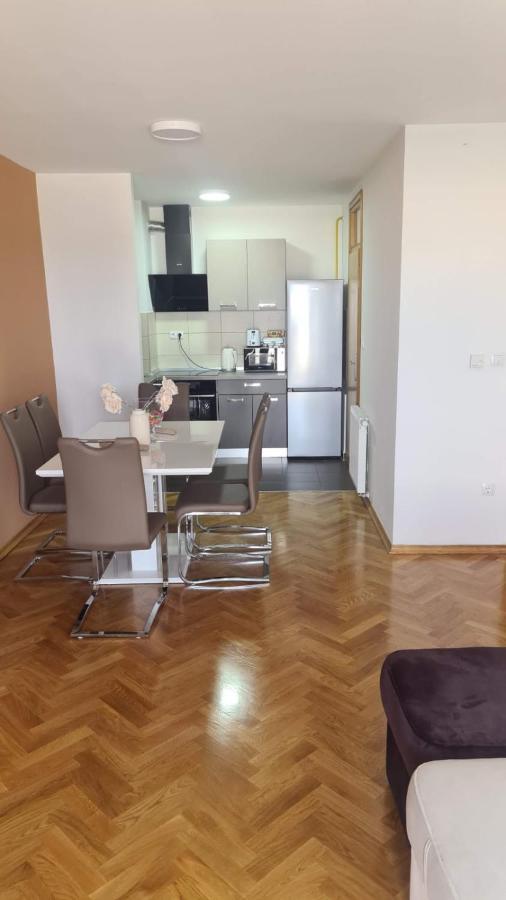 Apartmani Marcetic Slavonski Brod Eksteriør bilde